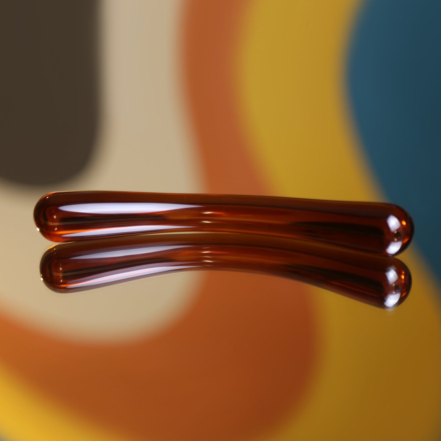 Amber - hondgjørd glasdilda