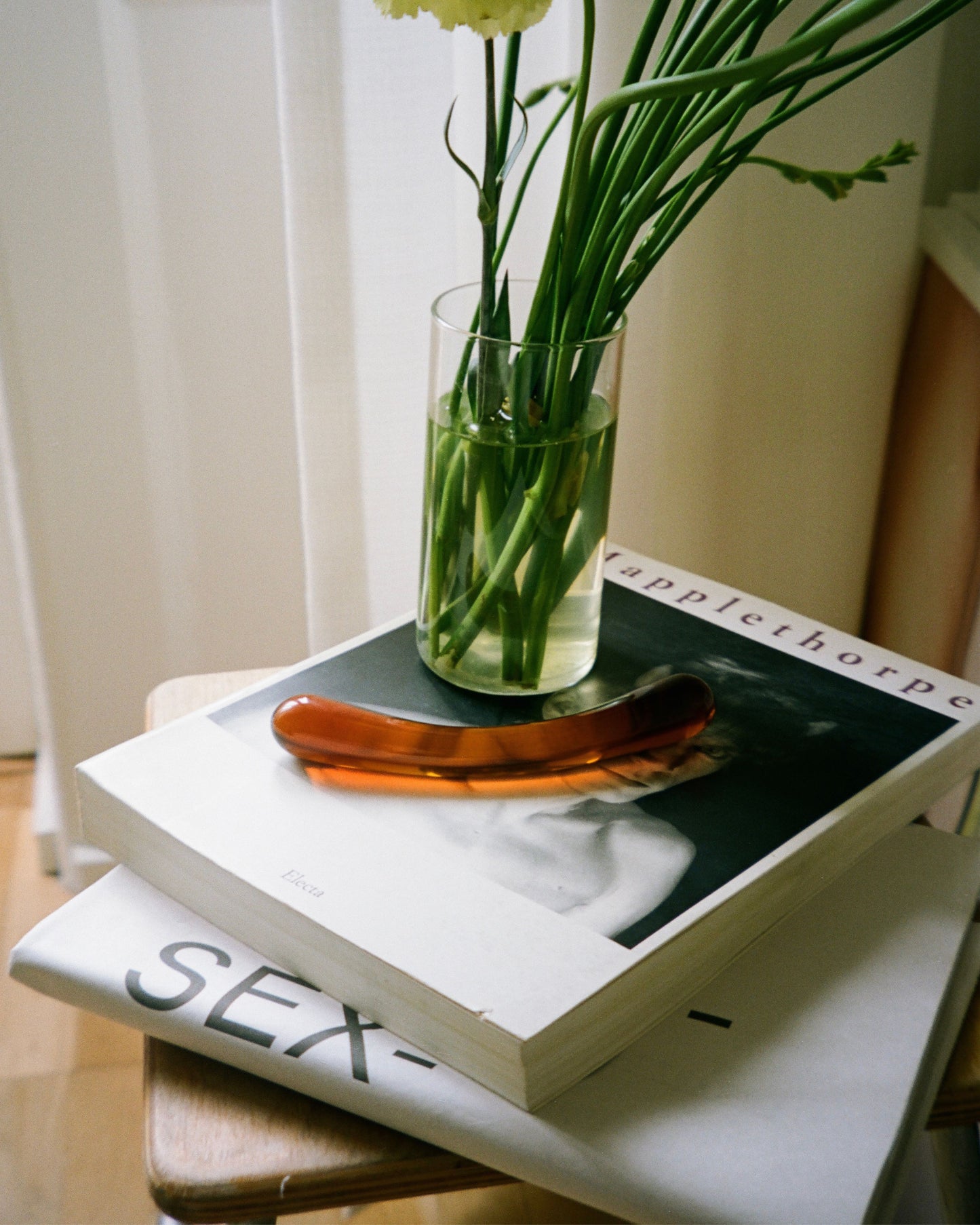 Amber - hondgjørd glasdilda